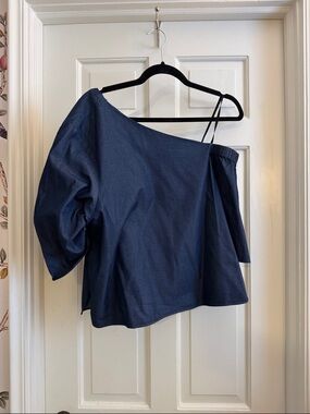 Women’s Navy One-Shoulder Top